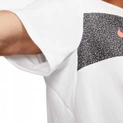 NIKE T-SHIRT SUPERSET SPORT CLASH Bianco 7 NIKE T-SHIRT SUPERSET SPORT CLASH Bianco -Negozio online TRAINING E PALESTRA Italia 2022 nike cz1496 t shirt superset sport clash abbigliamento training e palestra uomo 042413401 100 4