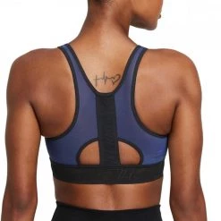 NIKE REGGISENO SWOOSH ULTRABREATHE Blu -Negozio online TRAINING E PALESTRA Italia 2022 nike cz4439 reggiseno swoosh ultrabreathe abbigliamento training e palestra donna 043965801 411 2