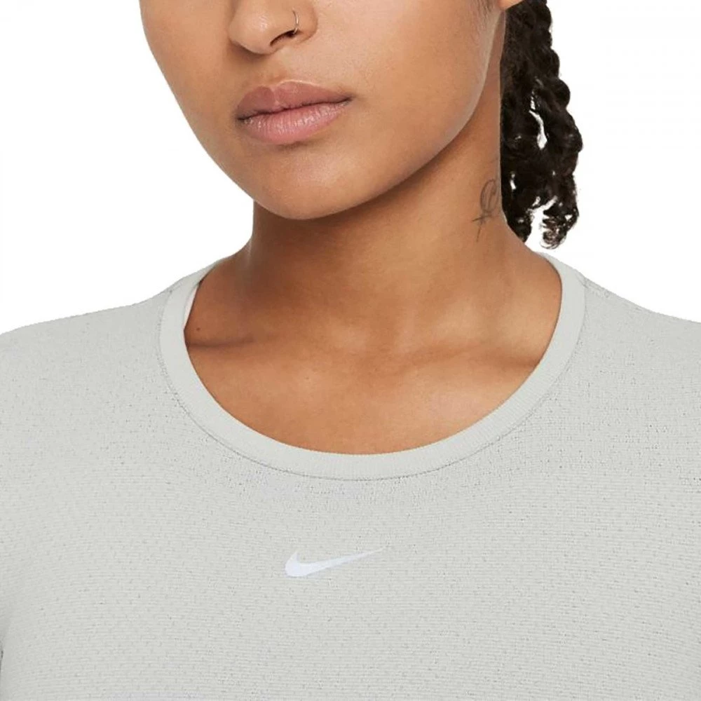 NIKE T-SHIRT ADV AURA DONNA Grigio 3 NIKE T-SHIRT ADV AURA DONNA Grigio - immagine 3