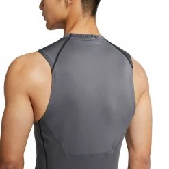 CANOTTA NIKE PRO Grigio -Negozio online TRAINING E PALESTRA Italia 2022 nike dd1988 m np df top sl tight abbigliamento training e palestra uomo 045203301 068 4