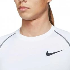 MAGLIA MANICA LUNGA NIKE PRO DRI-FIT Bianco -Negozio online TRAINING E PALESTRA Italia 2022 nike dd1990 m np df tight top ls abbigliamento training e palestra uomo 043315401 100 3