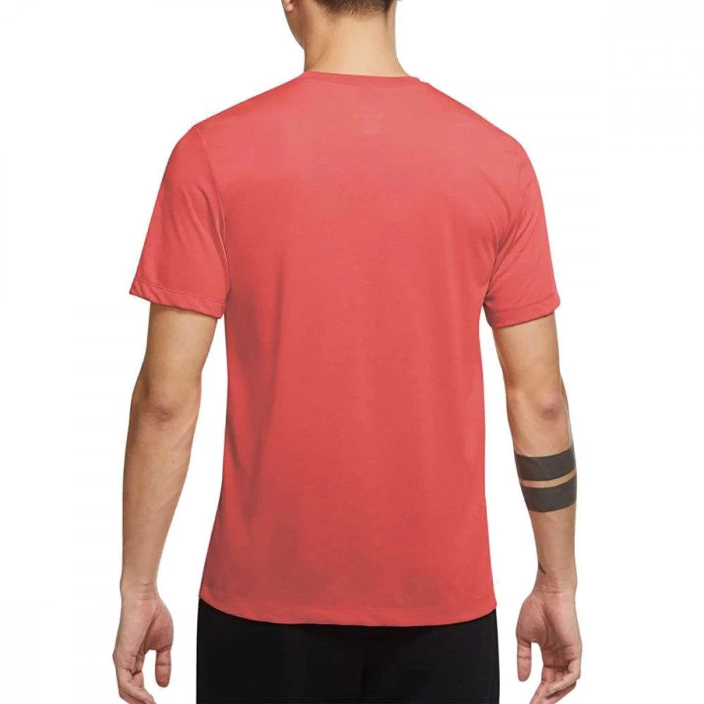 T-SHIRT NIKE PRO DRI-FIT GRAPHIC Rosso 2 T-SHIRT NIKE PRO DRI-FIT GRAPHIC Rosso - immagine 2
