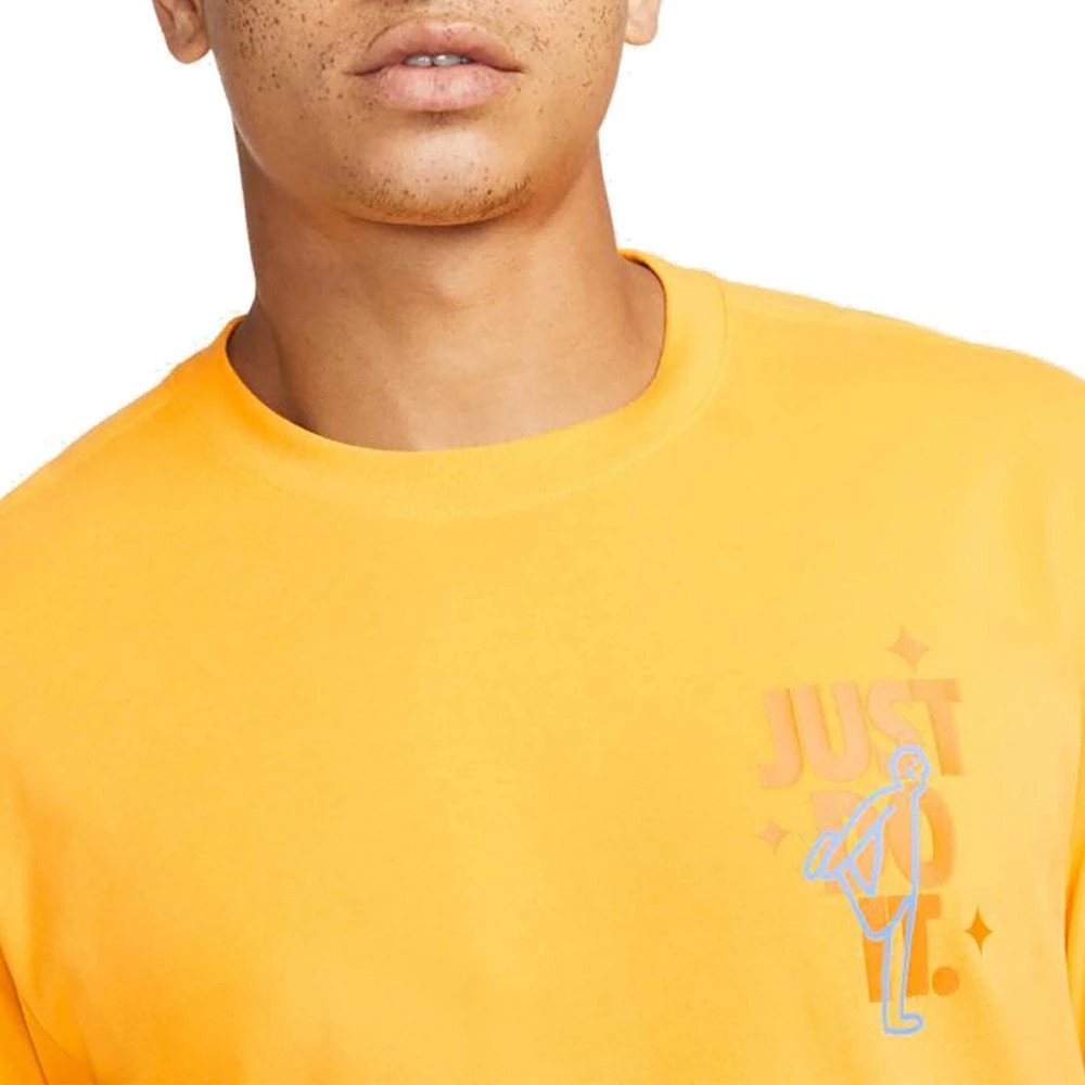 NIKE T-SHIRT DRI-FIT STORY PACK Giallo 3 NIKE T-SHIRT DRI-FIT STORY PACK Giallo - immagine 3