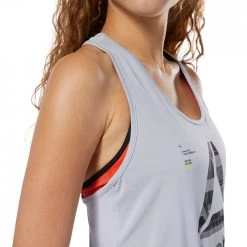 REEBOK CANOTTA ACTIVCHILL GRAPHIC DONNA Bianco -Negozio online TRAINING E PALESTRA Italia 2022 reebok dp5638 canotta activchill graphic donna abbigliamento training e palestra donna 038454301 wht 3