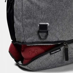 UNDER ARMOUR ZAINO HUSTLE 4.0 Grigio -Negozio online TRAINING E PALESTRA Italia 2022 under armour 1342651 zaino hustle 4 0 borse training e palestra uomo 041134401 002 4