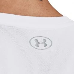 UNDER ARMOUR T-SHIRT TECH SOLID DONNA Bianco 9 UNDER ARMOUR T-SHIRT TECH SOLID DONNA Bianco -Negozio online TRAINING E PALESTRA Italia 2022 under armour 1369864 t shirt tech solid donna abbigliamento training e palestra donna 044942401 100 5