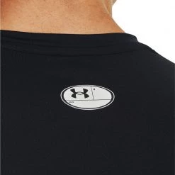 UNDER ARMOUR T-SHIRT HEATGEAR®FITTED Nero -Negozio online TRAINING E PALESTRA Italia 2022 under armour 1370323 t shirt hg fitted abbigliamento training e palestra uomo 044902101 001 5