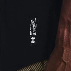 UNDER ARMOUR T-SHIRT PROJECT ROCK 100% Nero -Negozio online TRAINING E PALESTRA Italia 2022 under armour 1370489 t shirt project rock 100 abbigliamento training e palestra uomo 044906801 001 5